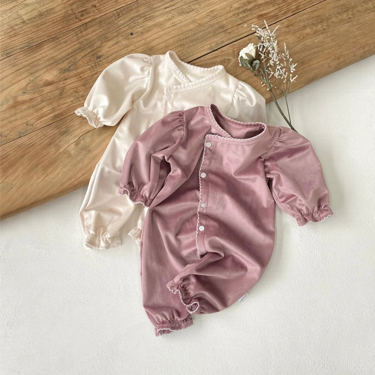Bambino's Romper Met Knopen