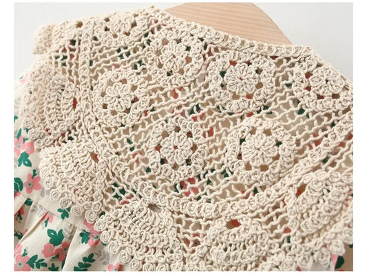 Bambino’s Bloemen Jurkje Met Kanten Kraag