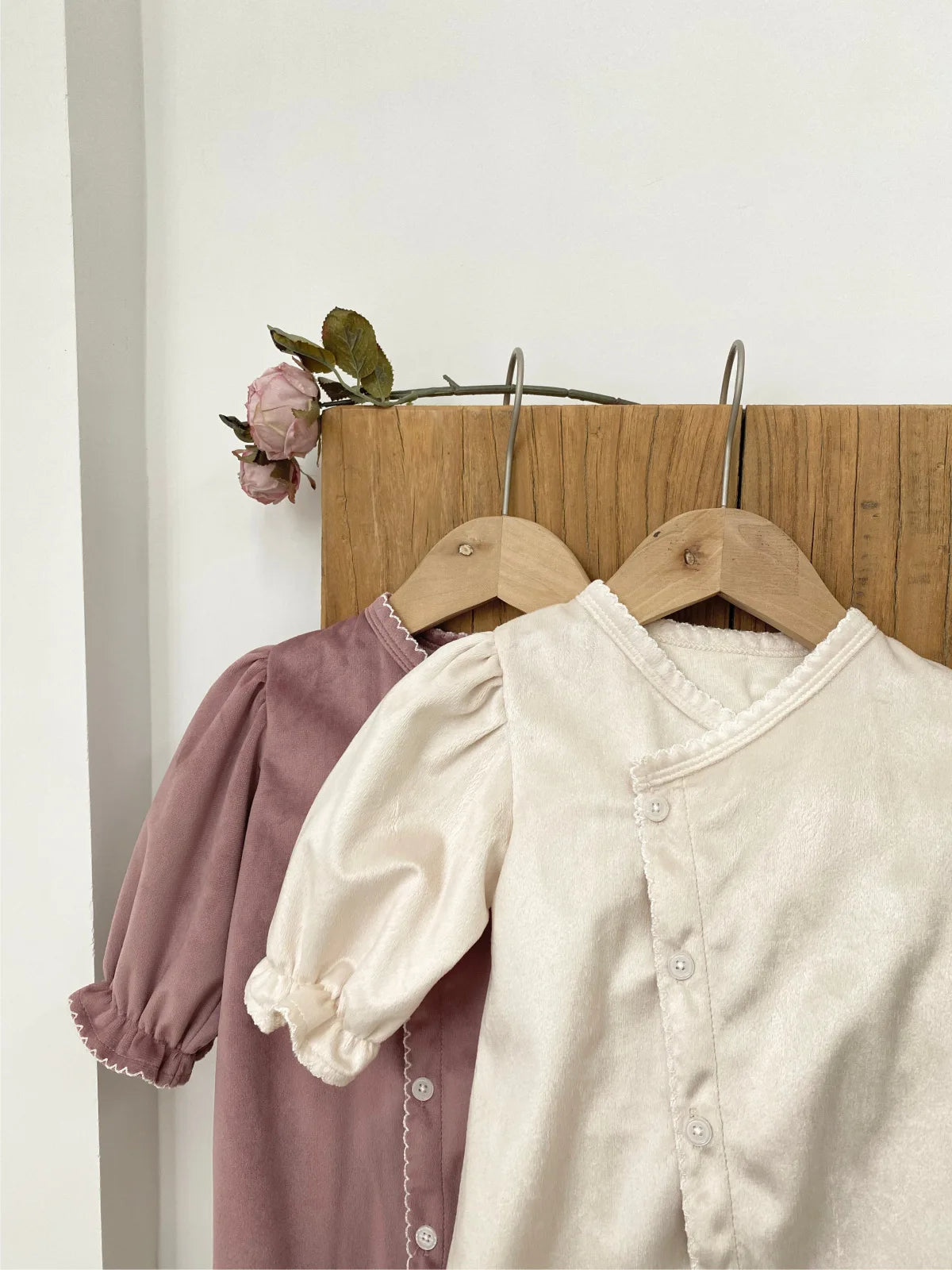 Bambino's Romper Met Knopen